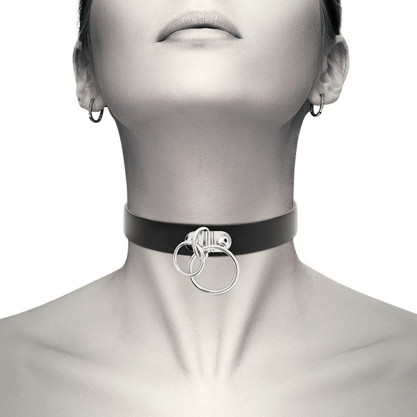 Coquette choker cuero vegano doble anilla