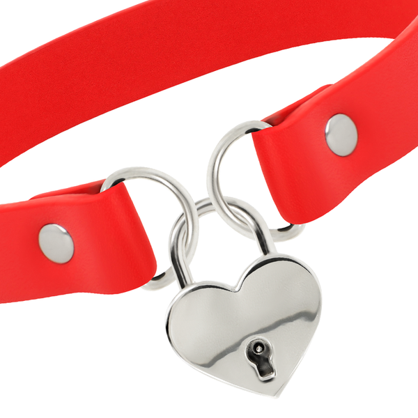 Coquette collar cuero vegano rojo accesorio corazón con llave