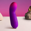 Vibrador discreto Glow Girl para Punto G morado