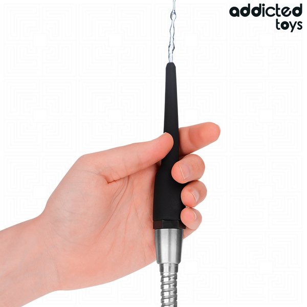 Addicted limpiador anal con adaptador universal modelo 1