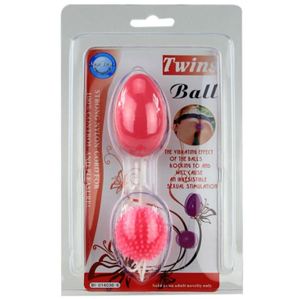 Baile twins balls bolas anales combinadas