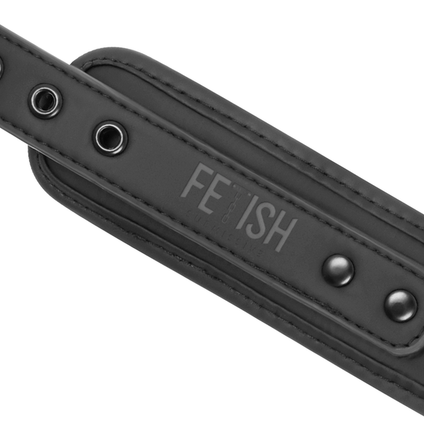 Fetish collar con cadena con forro de neopreno 3