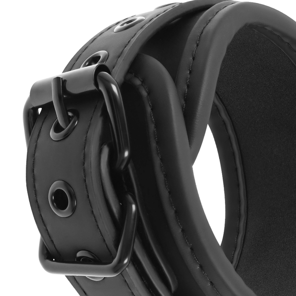 Fetish collar y esposas cuero vegano con forro de neopreno 2