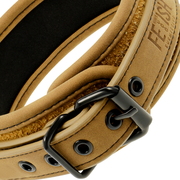 Fetish collar con cadena con forro de neopreno 2
