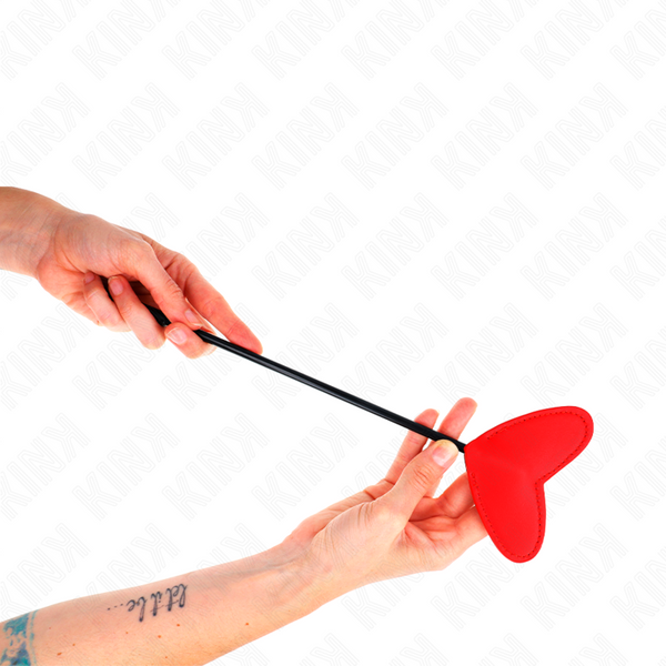 Kink pala forma de corazón rojo 33 x 10 cm