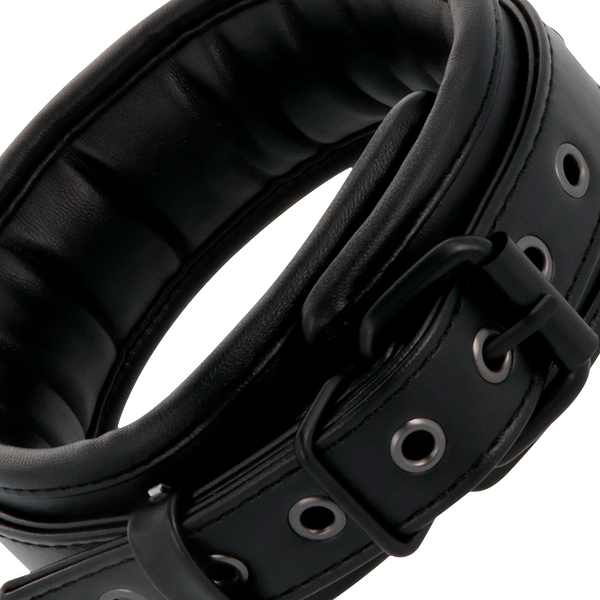 Darkness esposas y collar de cuero negro